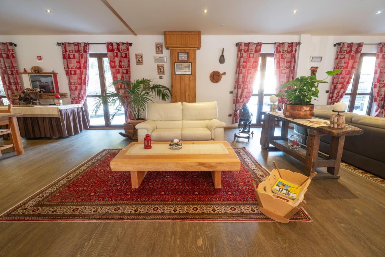 Hotel Boton D'Or & Wellness A La Thuile Exterior foto