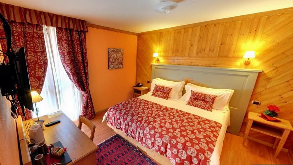 Hotel Boton D'Or & Wellness A La Thuile Exterior foto